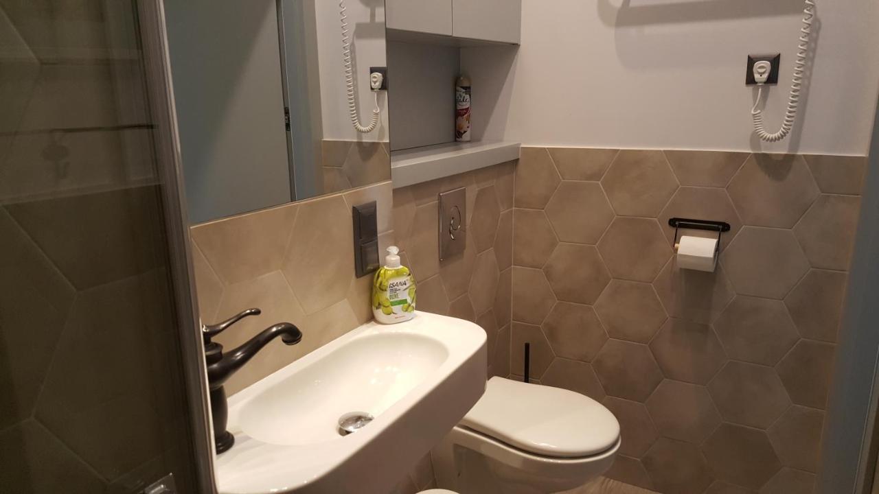 Apartament Na Wilczej Varsavia Esterno foto
